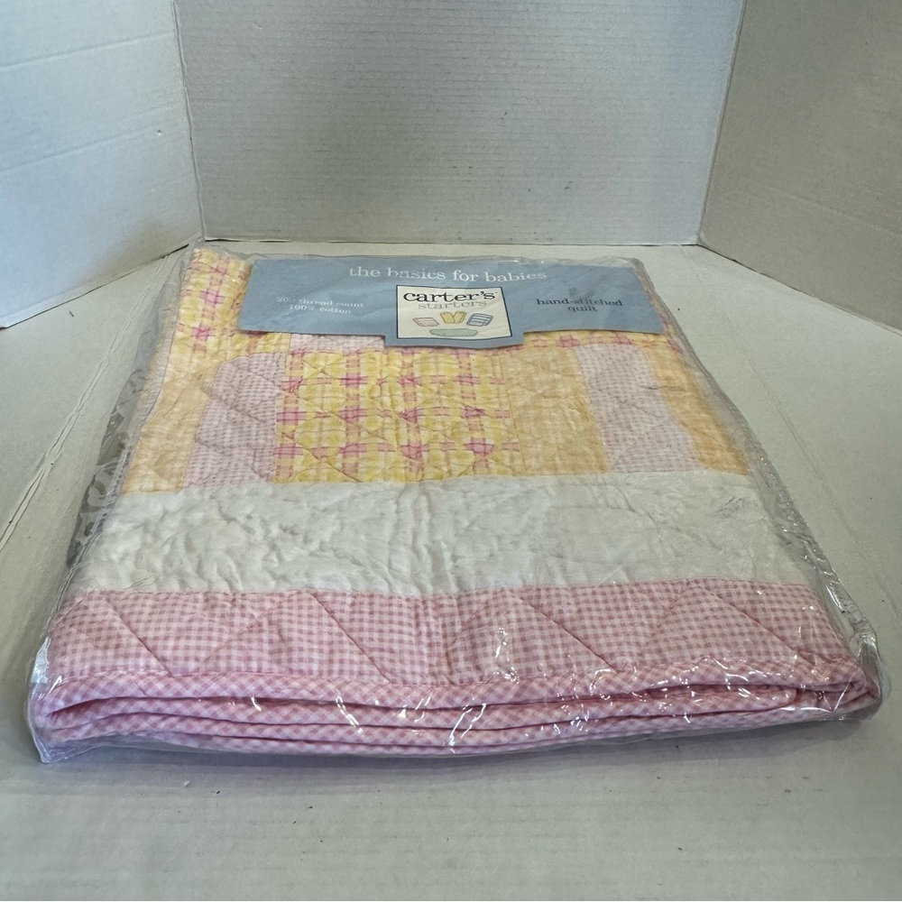 Carter's Baby Hand Stitched Quilt 36" x 42" NEW Vintage Retired - Picture 11 of 16